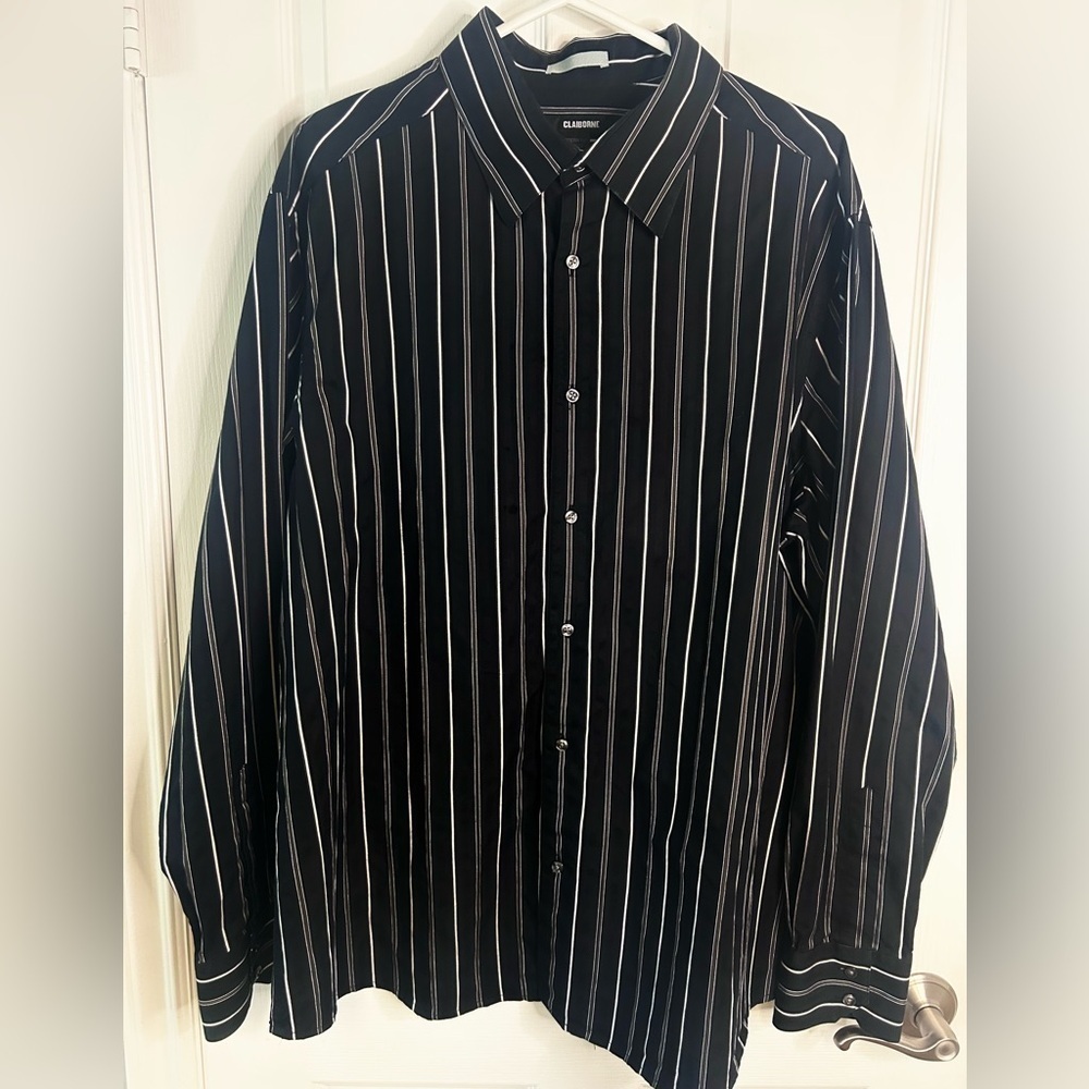 โ ๏ธโClaiborneโ Menโs Black/White/Taupe Beige Pinstriped Long Sleeved Dress Shirt
